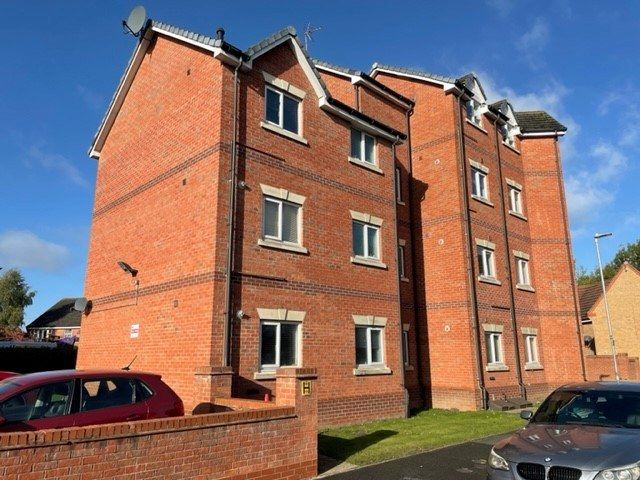 Property photo 1 of 5 Pickering Close, Stony Stanton