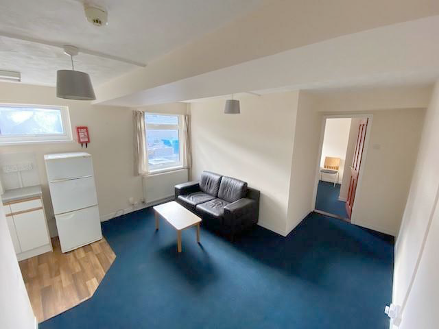 Property photo 1 of 4