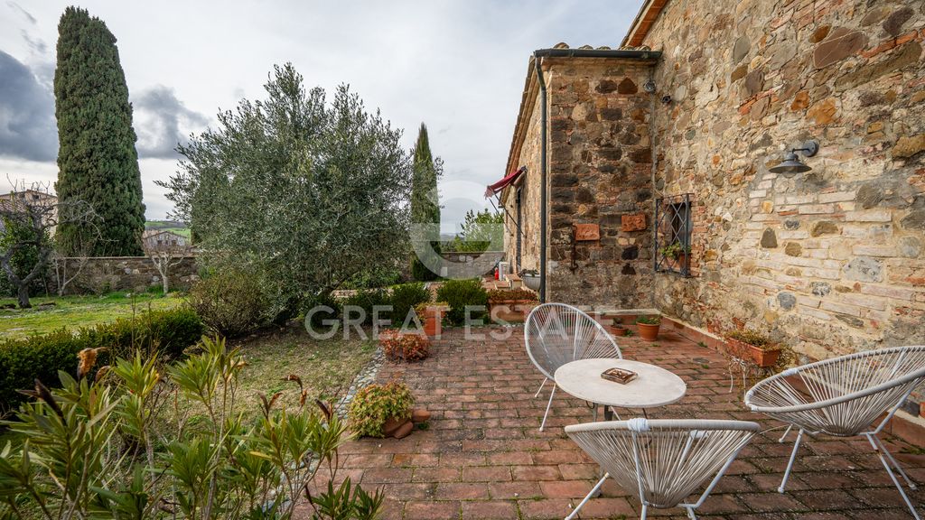 Property photo 3 of 28 Exteriors