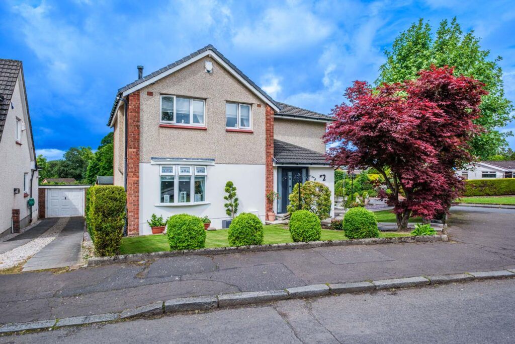 Property photo 1 of 34
