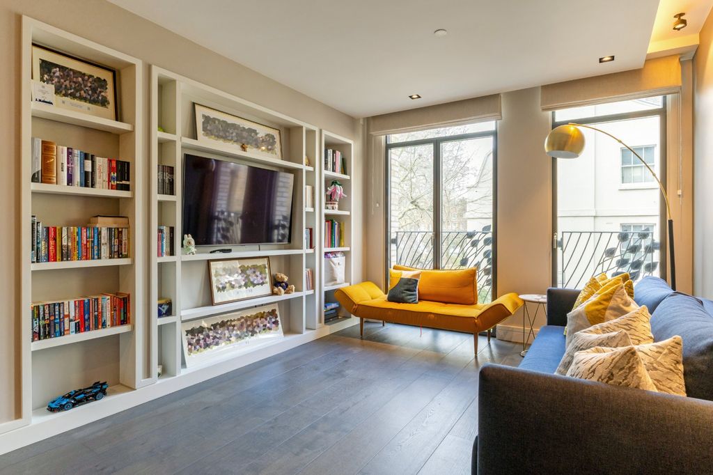 Property photo 2 of 22 Picture No. 09