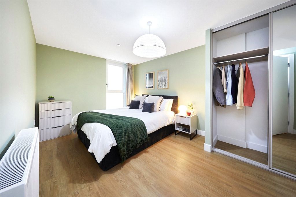 Property photo 2 of 16 Picture No. 03