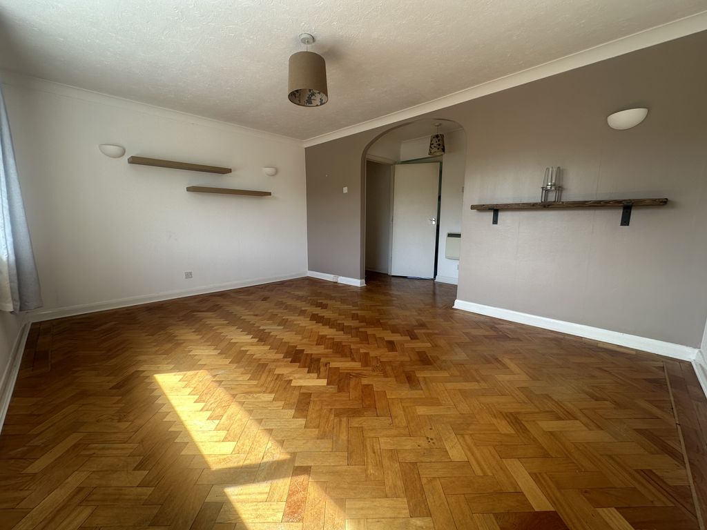 Property photo 3 of 9 Living Room