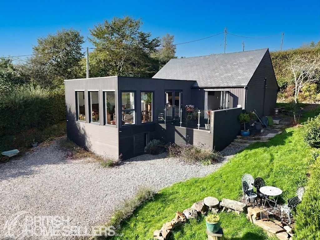 Property photo 1 of 14 Picture No. 15