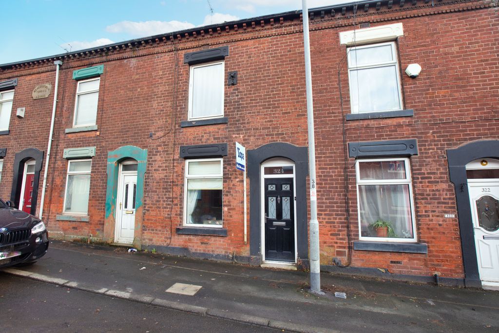 Property photo 1 of 12 Front