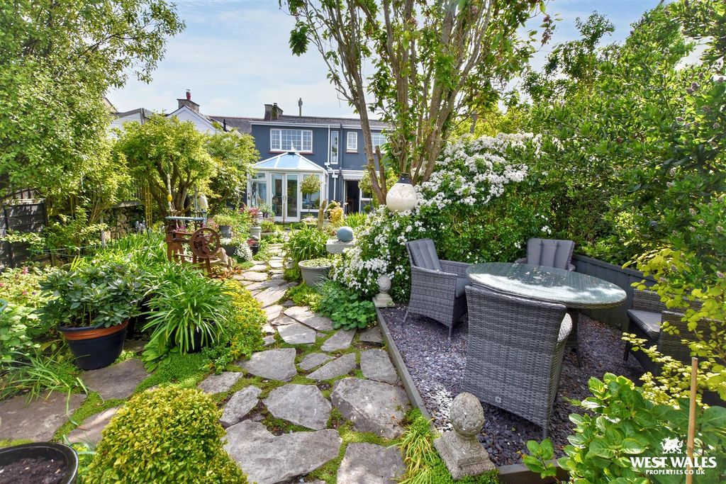 Property photo 1 of 29 6 (13).Jpg
