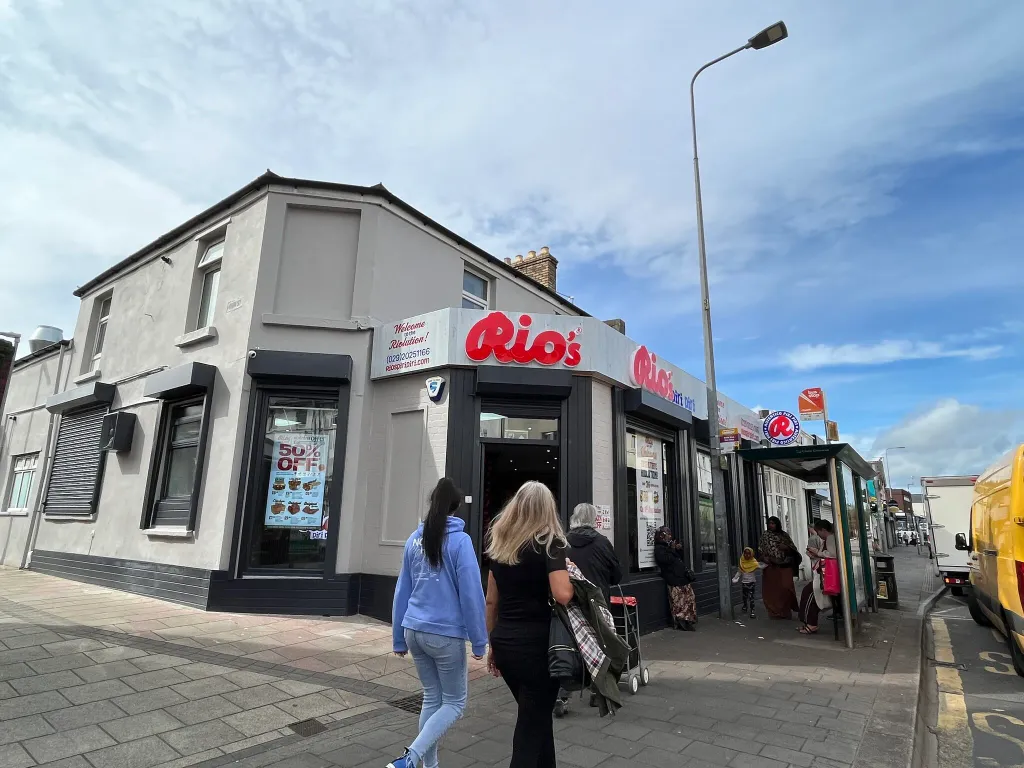 Property photo 2 of 23