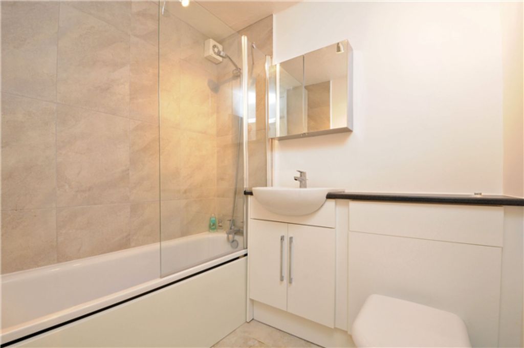 Property photo 3 of 3