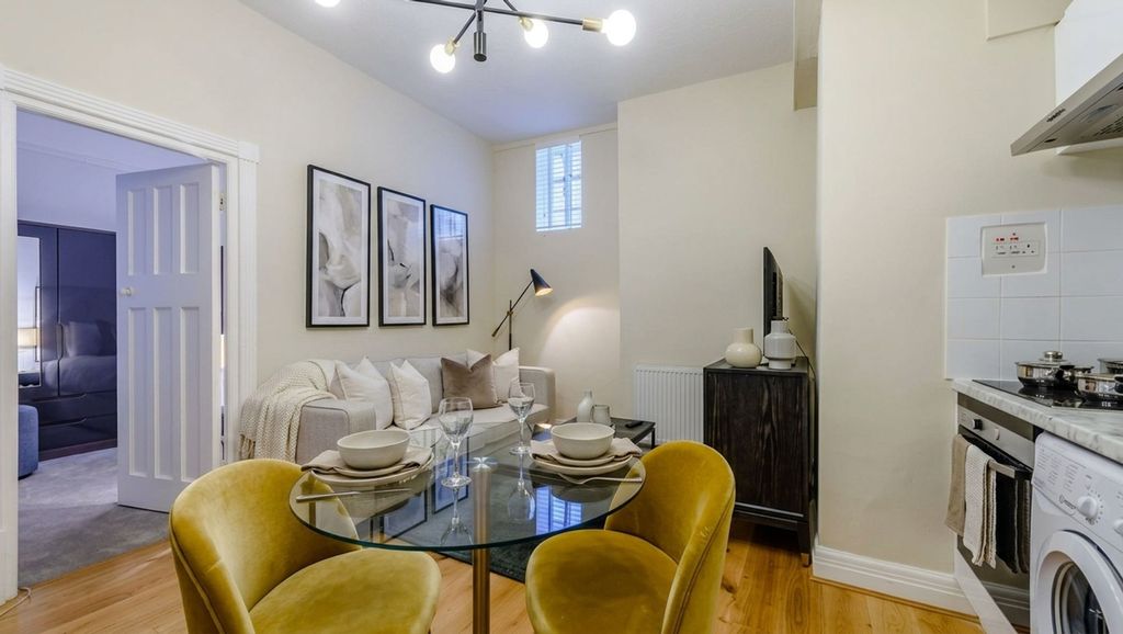 Property photo 1 of 5