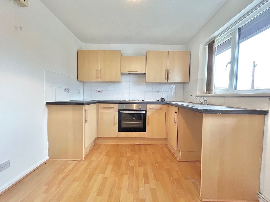 Property photo 3 of 6 Not Specified