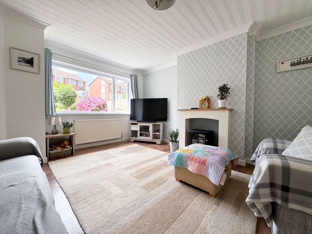 Property photo 3 of 24