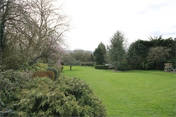 Property photo 3 of 12 6