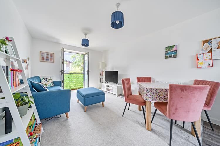 Property photo 3 of 14