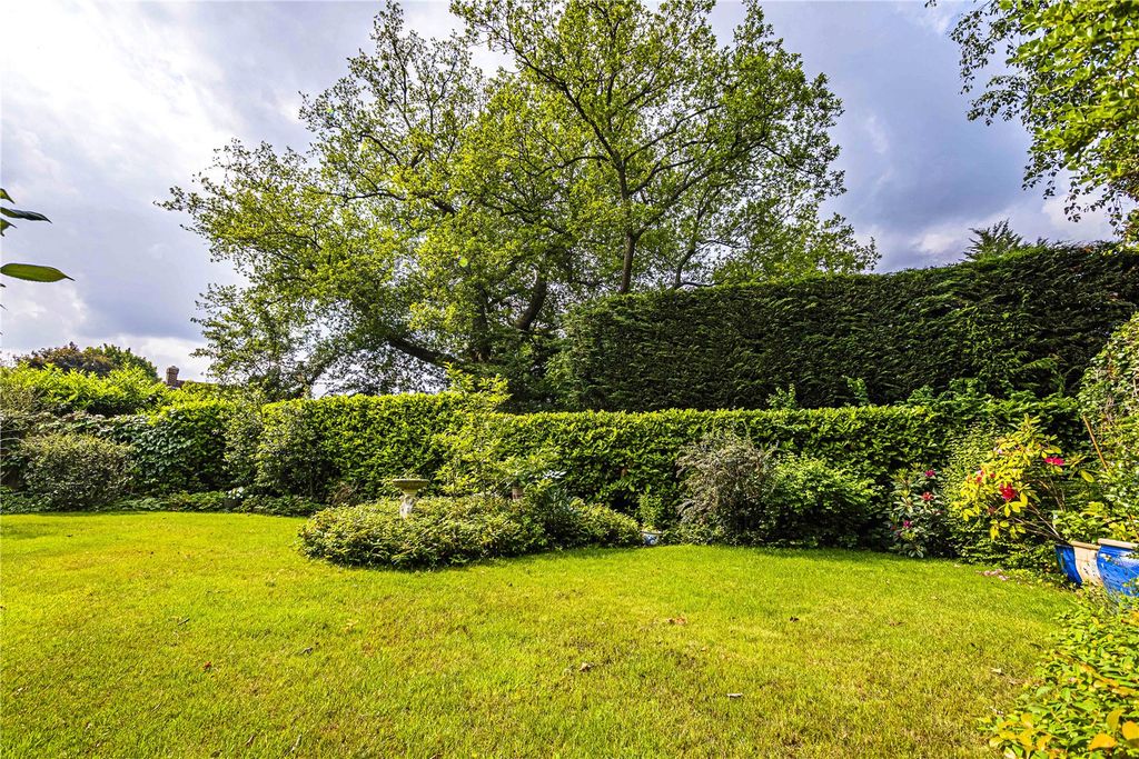 Property photo 2 of 30 Picture No. 30