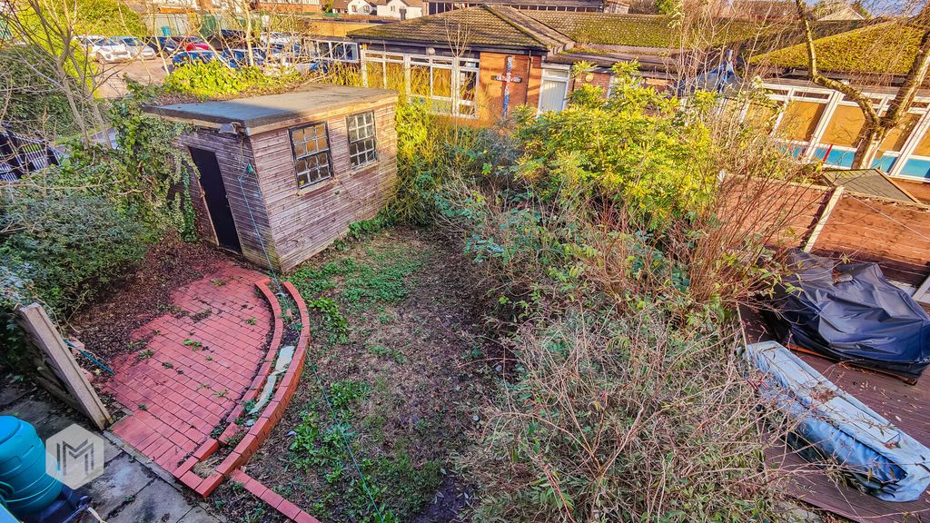 Property photo 3 of 23 Picture No. 25