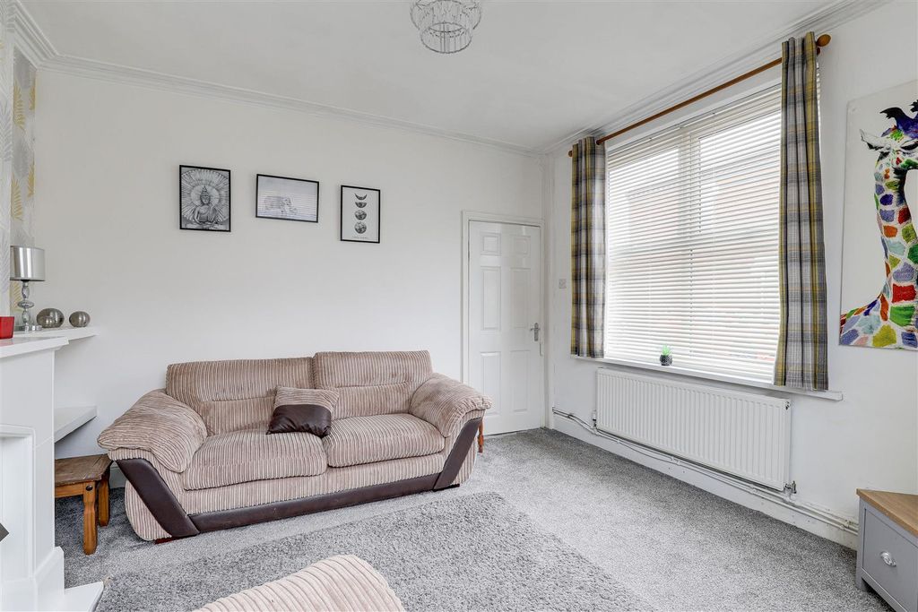 Property photo 2 of 14 1709.Jpg