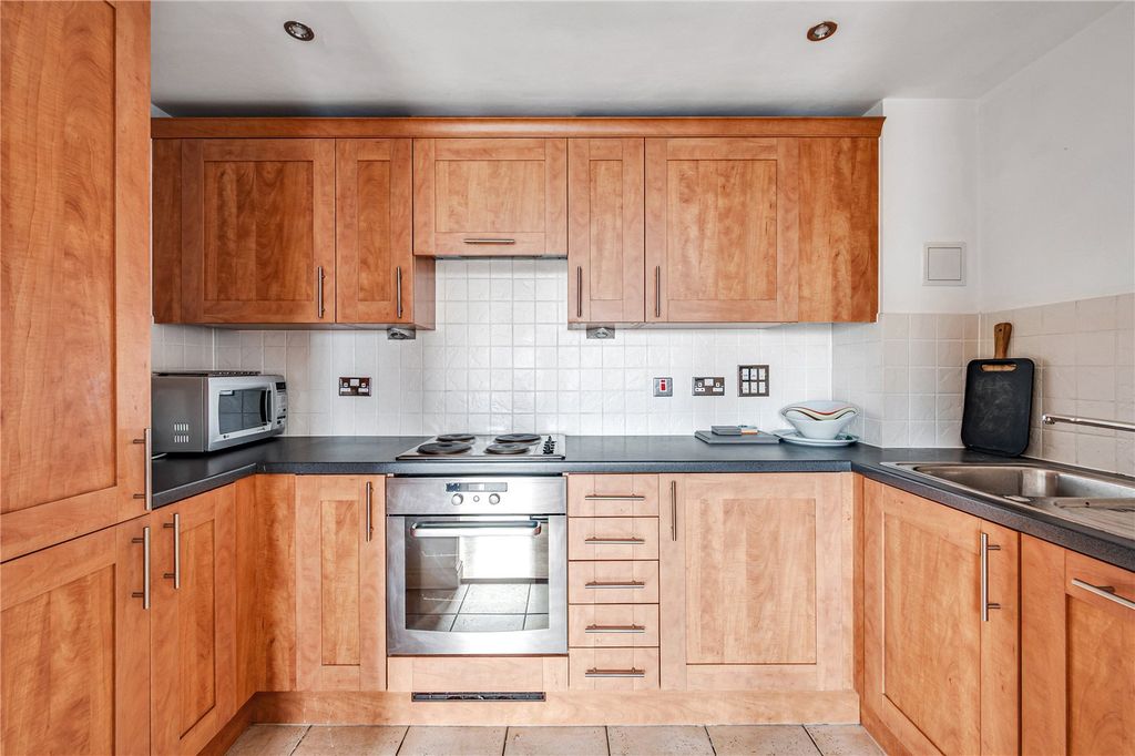 Property photo 2 of 9 Picture No. 06