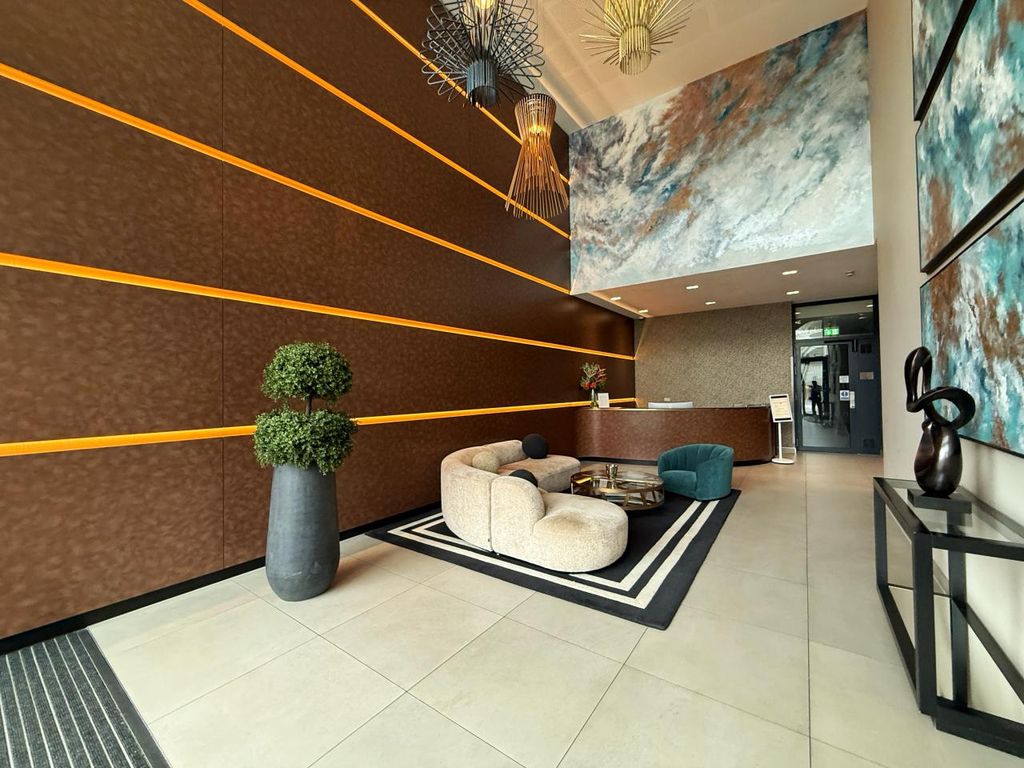 Property photo 3 of 25