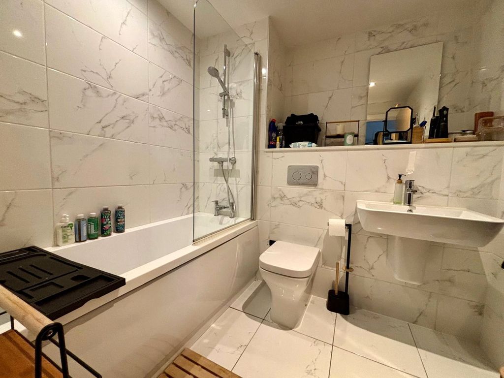 Property photo 3 of 6 Picture No. 07