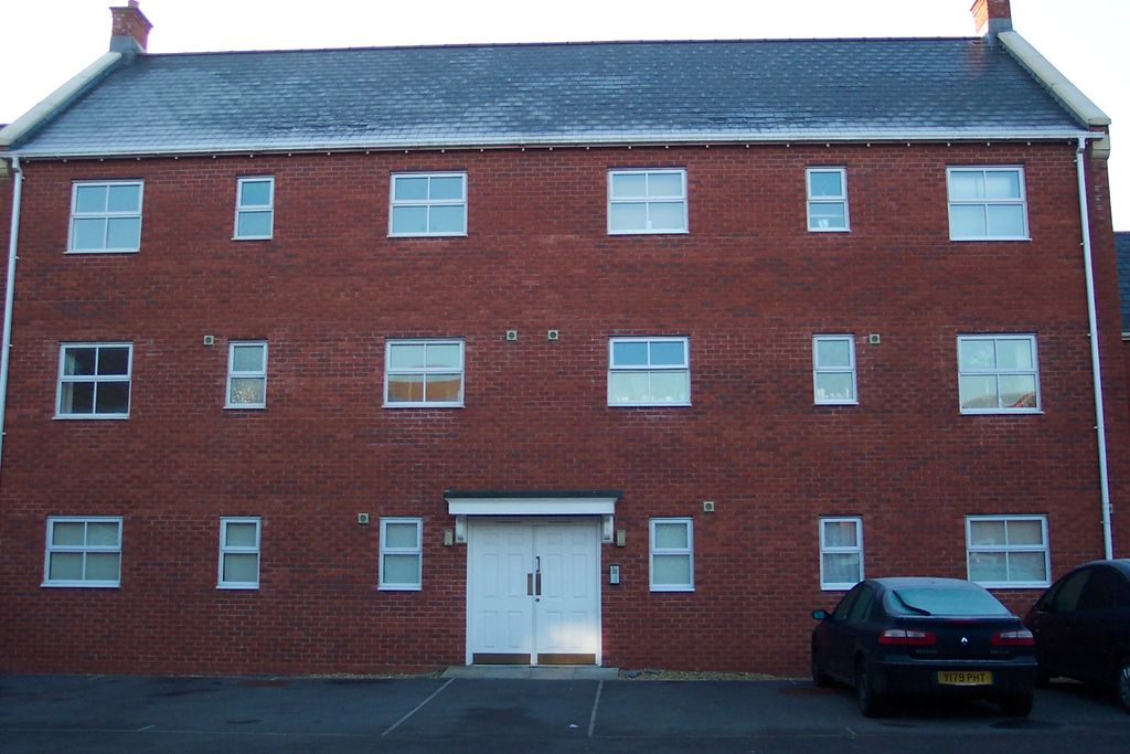 Property photo 1 of 1