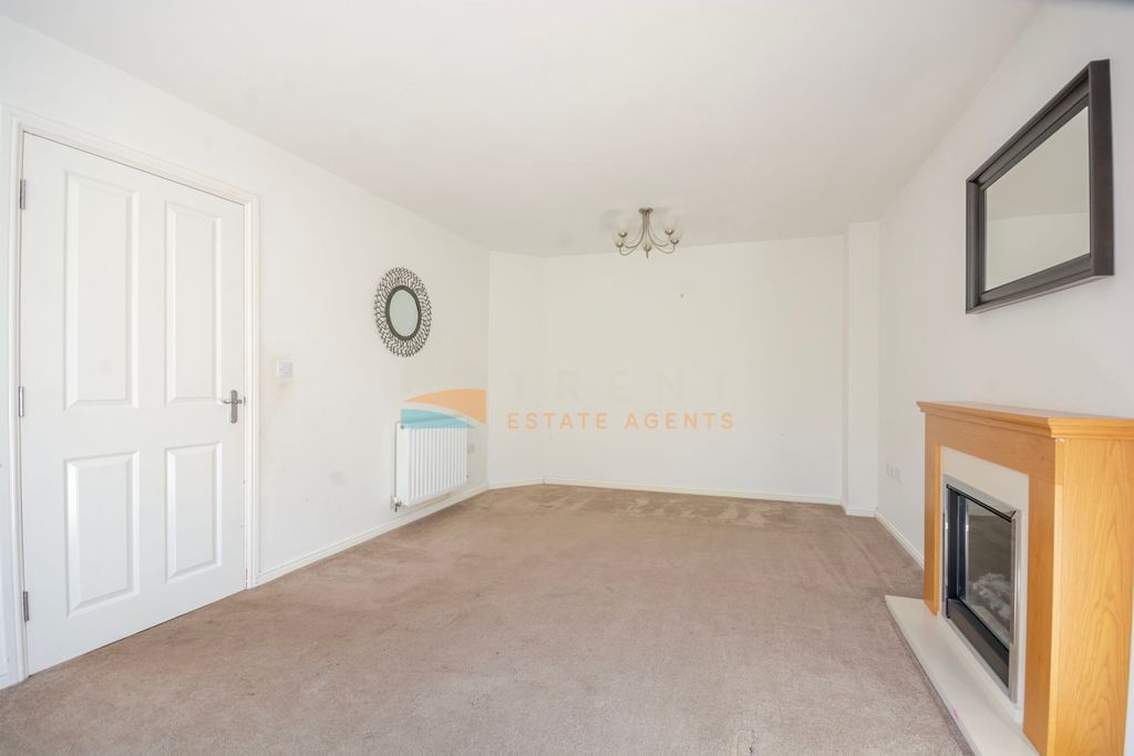 Property photo 3 of 22 Main Reception Room