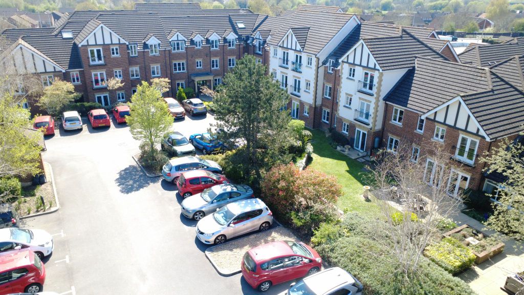 Property photo 1 of 16