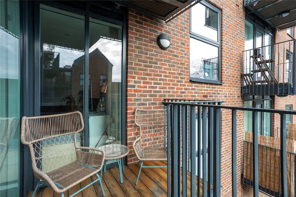 Property photo 2 of 12 Picture No. 05