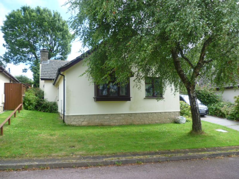 Property photo 1 of 8 Photo 9
