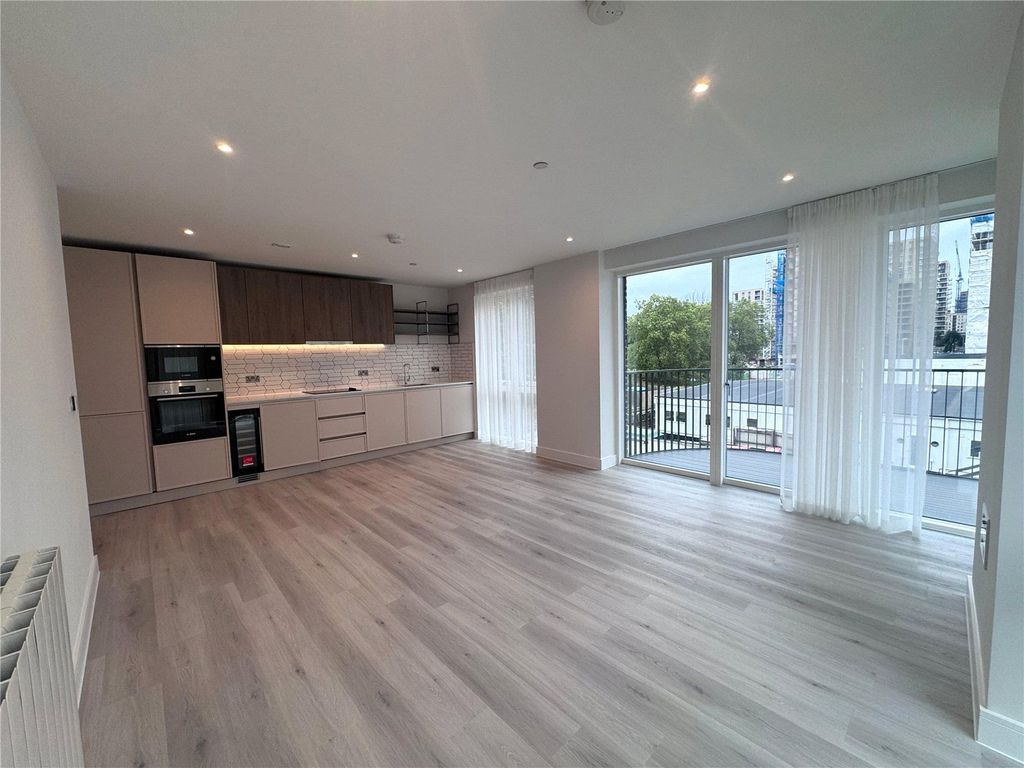 Property photo 3 of 10 Picture No. 09