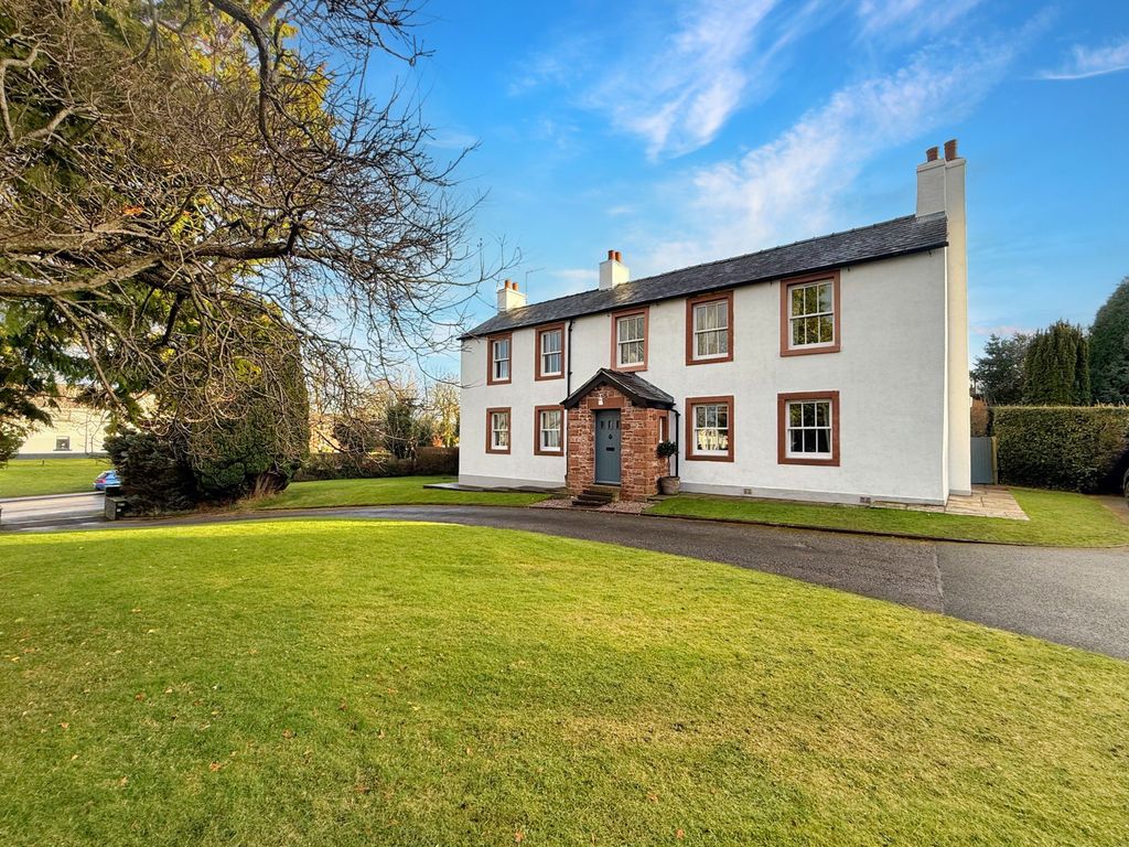 Property photo 1 of 71