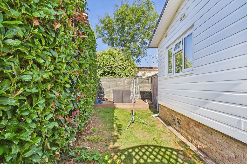 Property photo 2 of 15 Photo 15