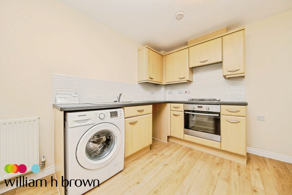 Property photo 3 of 9 Image