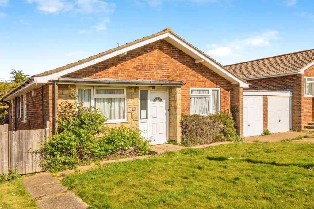 Property photo 1 of 16
