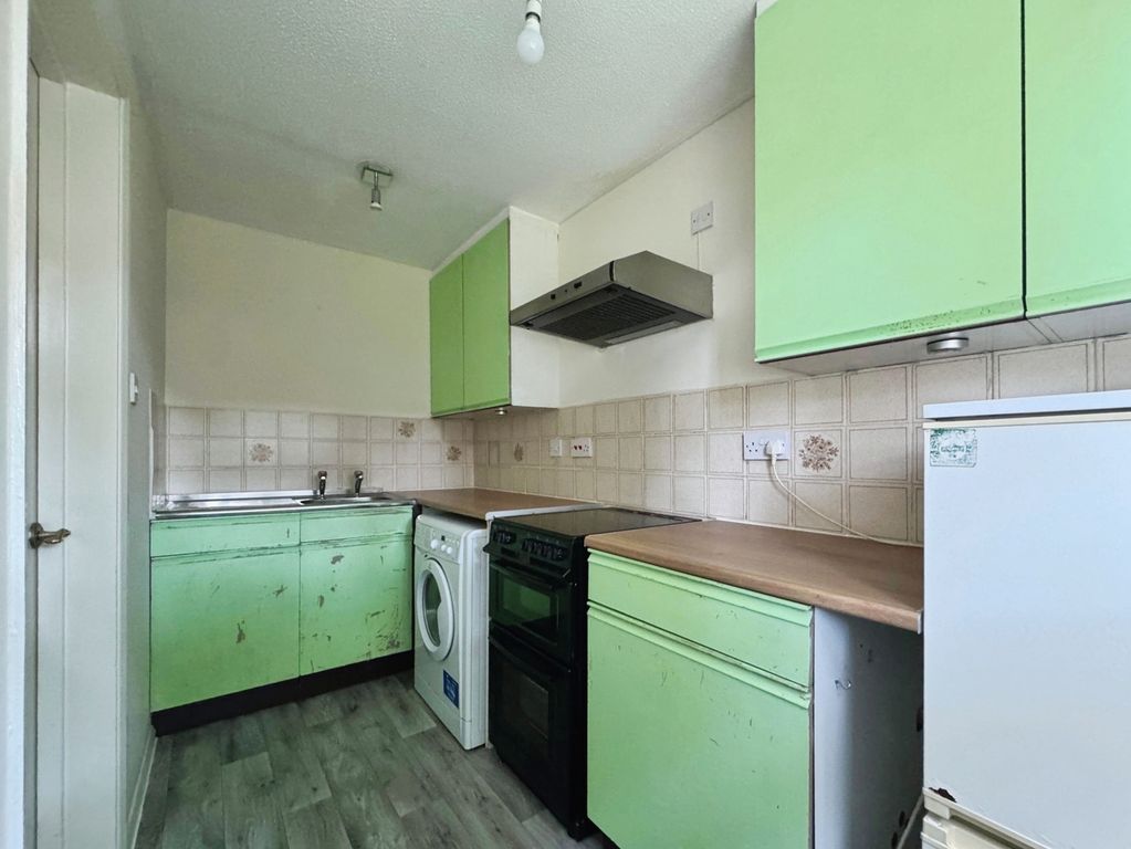 Property photo 3 of 13 Pbox-Img.Jpg