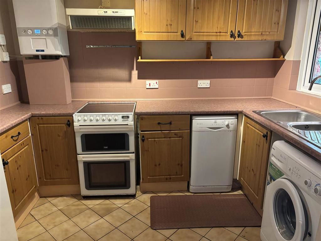 Property photo 3 of 13