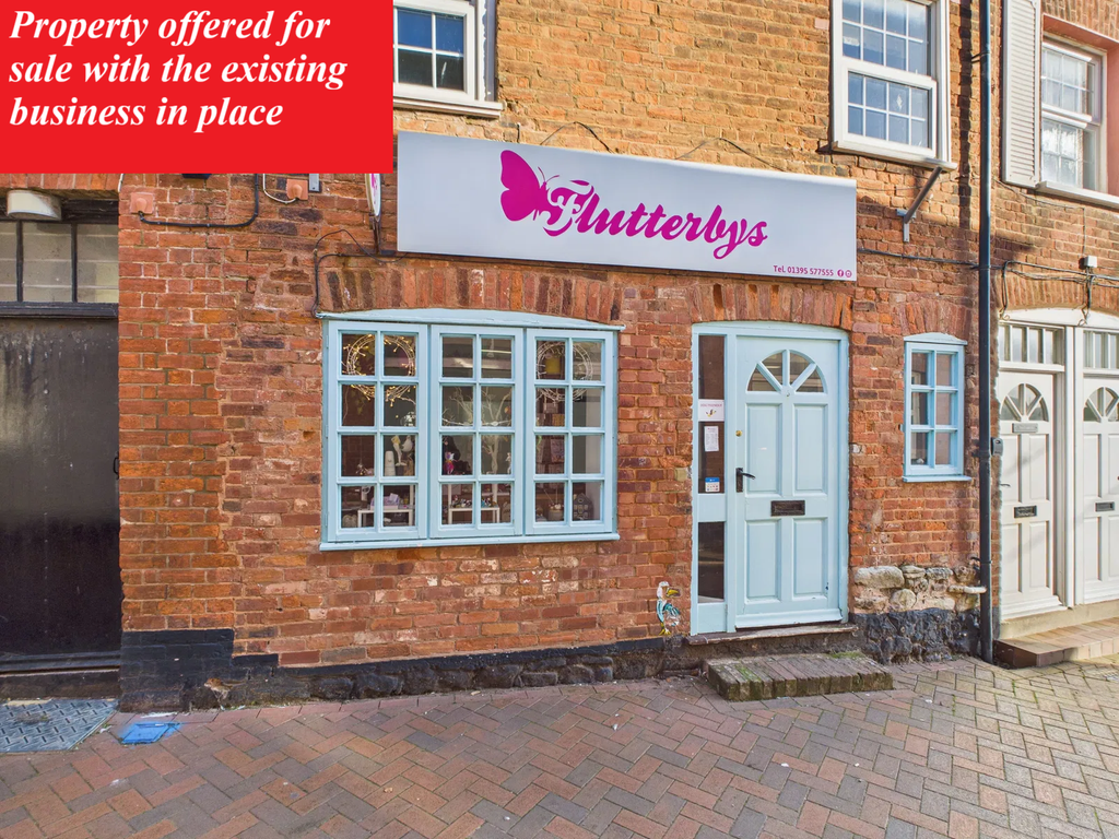 Property photo 1 of 2