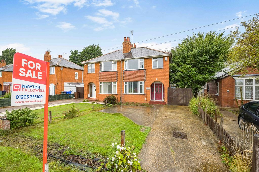 Property photo 1 of 23