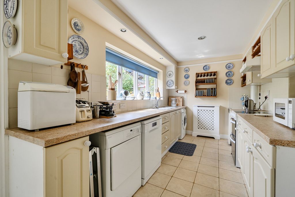Property photo 3 of 26 1465700-15-6A1840...