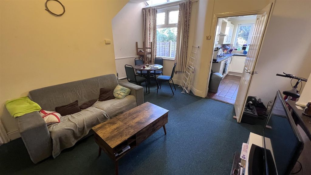 Property photo 3 of 16 Image00015.Jpeg