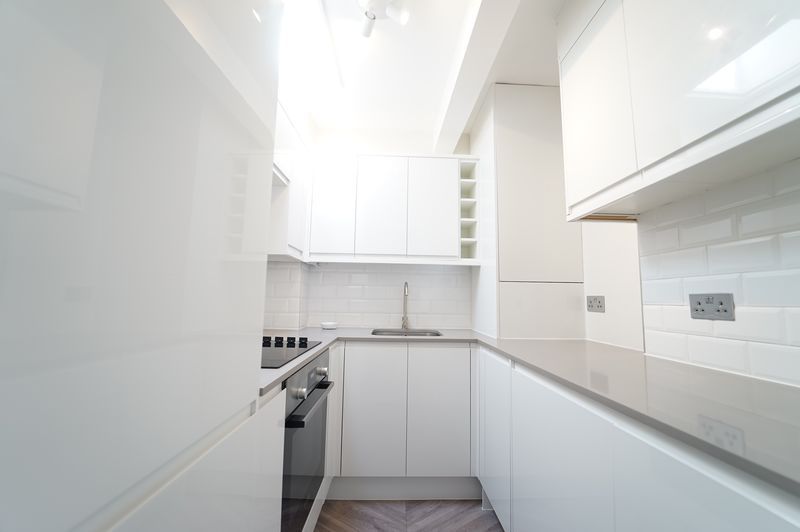 Property photo 2 of 10 Photo 12