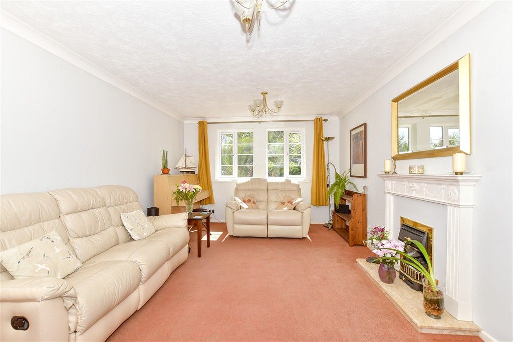 5 bed detached house for saleToddington Park, Littlehampton, West Sussex BN17