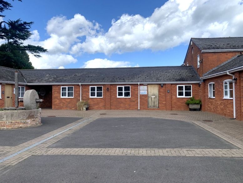 Property photo 1 of 10 High Quality Ground Floor Office