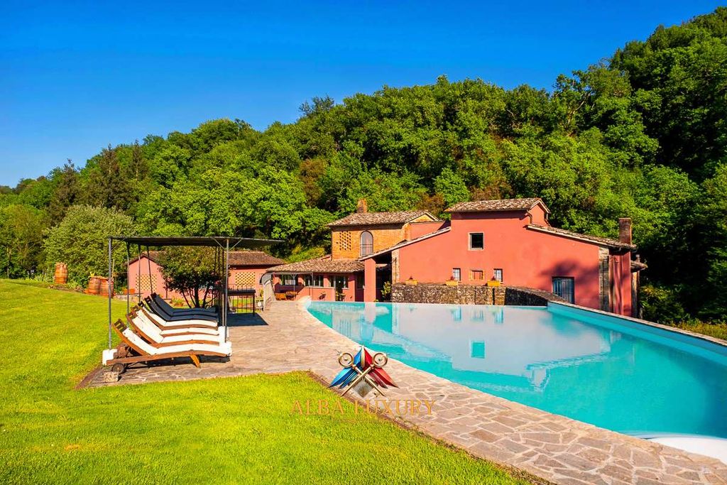 Property photo 3 of 42