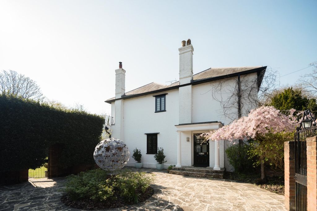 Additional image 18 of 5 bed detached house for saleFerry Road, Bray, Maidenhead, Berkshire SL6