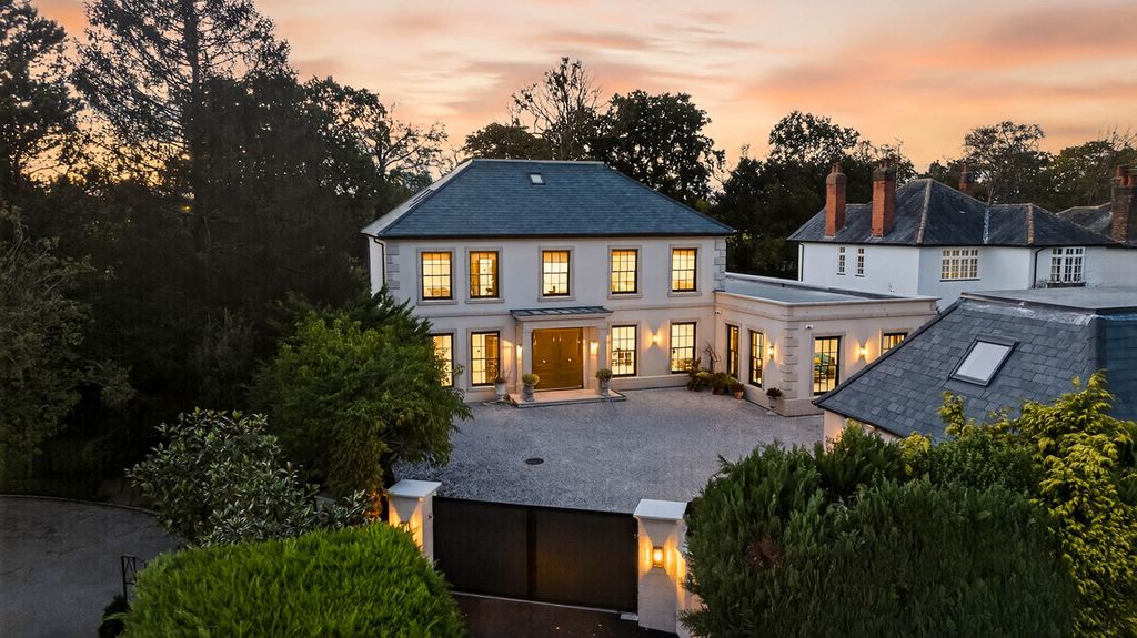 Property photo 3 of 31