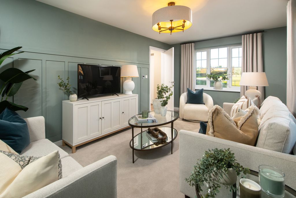 Property photo 2 of 8