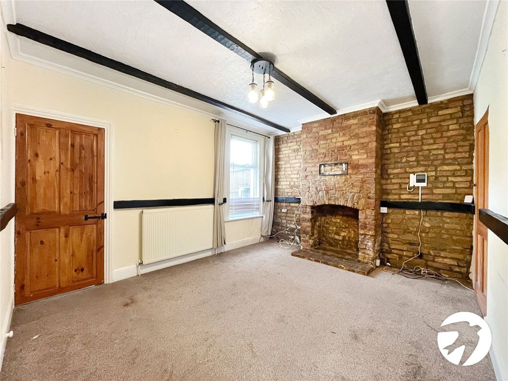 Property photo 2 of 13 Picture No. 03