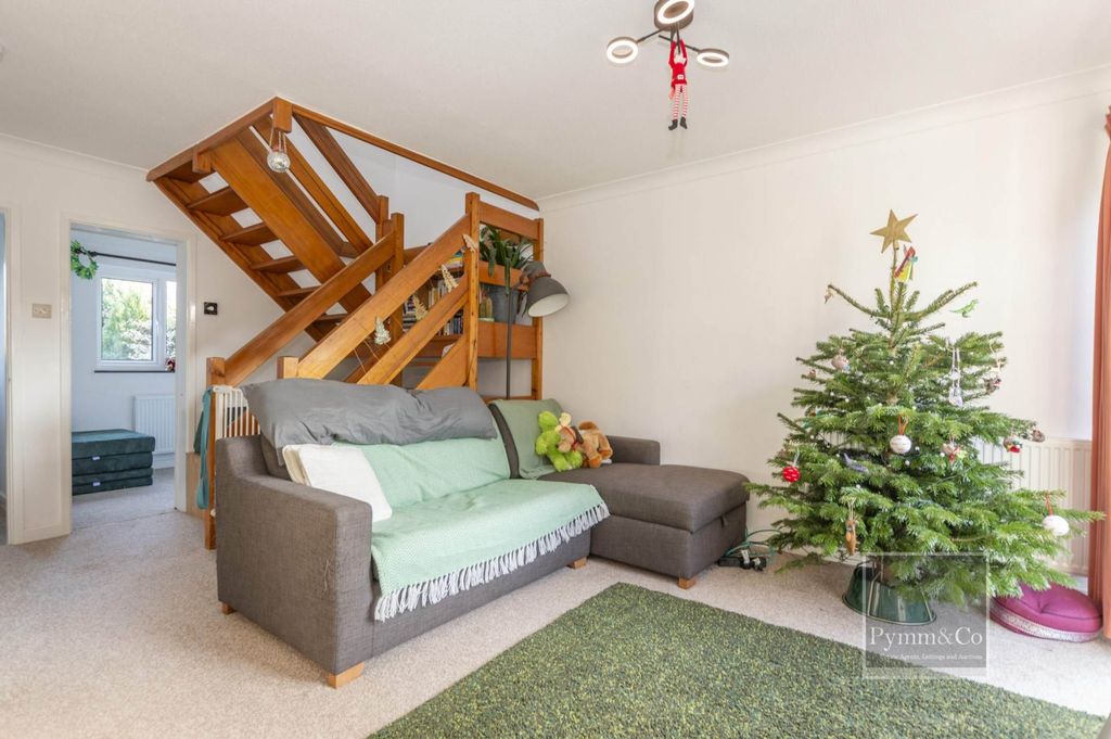 Property photo 3 of 16