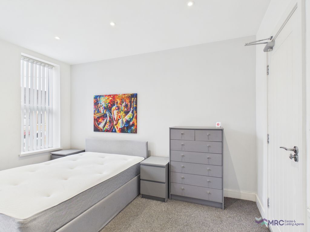 Property photo 1 of 10 Luxury En-Suite Room With All Bills And Parking Included