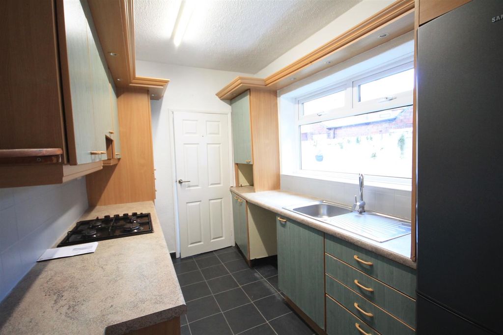 Property photo 2 of 13 Img_5697.Jpg